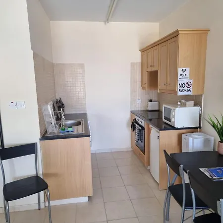 Panoramic Holidays Apartment *